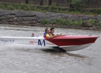 CÓRDOBA – ENCUENTRO MOTONÁUTICO EN VILLA CIUDAD DEL PARQUE