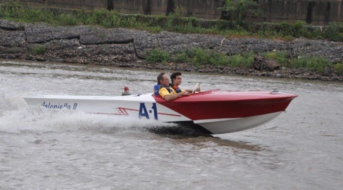 11º ENCUENTRO NACIONAL MOTONÁUTICO DE EMBARCACIONES CLÁSICAS Y DE CARRERA