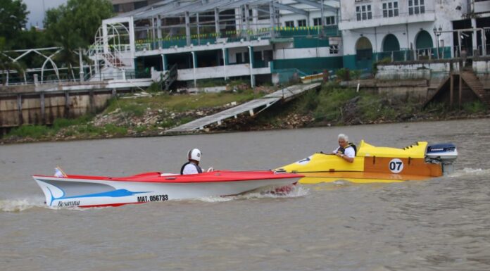ENCUENTRO NACIONAL MOTONÁUTICO DE EMBARCACIONES CLÁSICAS Y DE CARRERA EN CARLOS PAZ