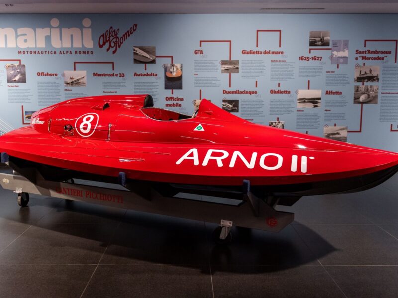 Lanchas Alfa Romeo en el MUseo de Arese, Italia.