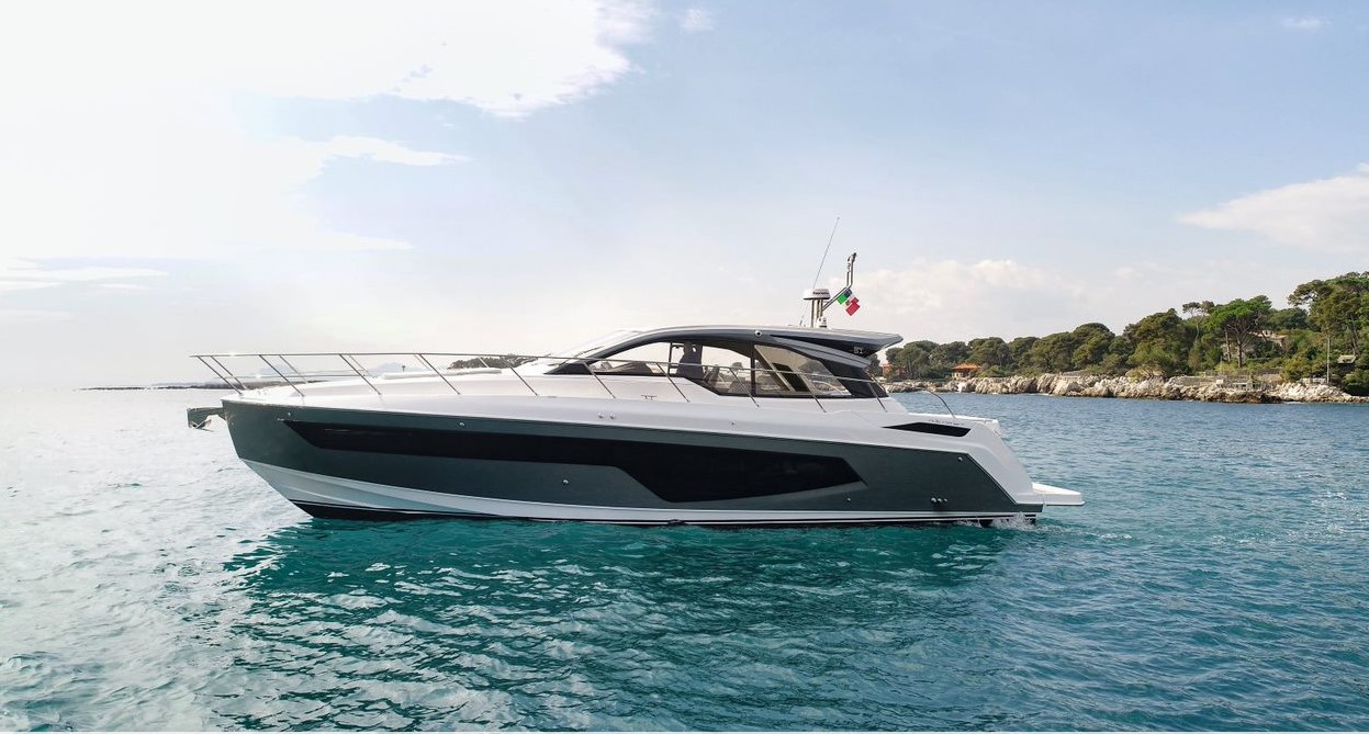 Azimut Atlantis