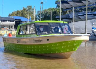 SAN FERNANDO INCORPORÓ UNA NUEVA LANCHA PARA ASISTIR A LOS VECINOS DEL DELTA