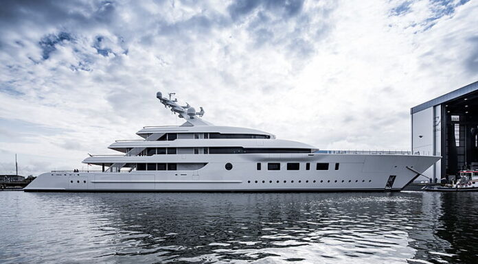 FEADSHIP LANZA UN YATE A MOTOR HÍBRIDO DE 95 METROS