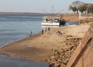 CRECE A CASI 2 METROS EL RÍO PARANÁ EN CORRIENTES, AUNQUE ESTIMAN QUE SERÁ ALGO TEMPORAL