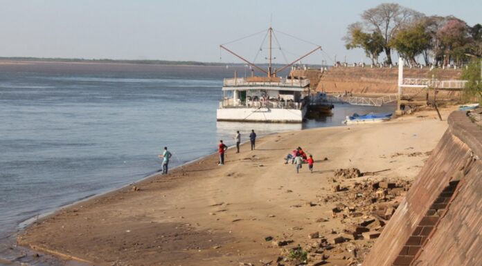 CRECE A CASI 2 METROS EL RÍO PARANÁ EN CORRIENTES, AUNQUE ESTIMAN QUE SERÁ ALGO TEMPORAL