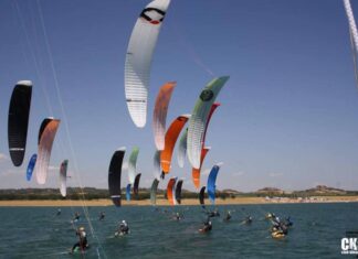 VIDEO- 1° JORNADA DE LA COPA DE ESPAÑA DE KITESURF EN AGUAS INTERIORES