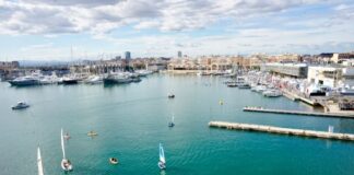 DESDE AZIMUT MARINE A TESLA: LAS EMPRESAS QUE LIDERAN LA ZONA TECNOLÓGICA Y SOSTENIBLE DEL VALENCIA BOAT SHOW