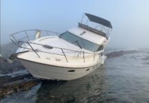 CIUDAD DEL CABO – UN PRINCESS 44 ENCALLA EN ROBBEN ISLAND