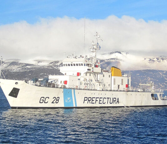 30 DE JUNIO: PREFECTURA NAVAL ARGENTINA, 216 AÑOS AL SERVICIO DE LA SEGURIDAD EN EL AGUA