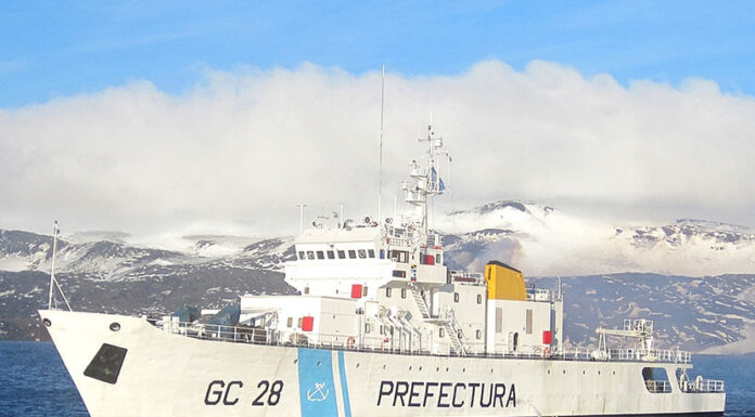 VIDEO – PREFECTURA NAVAL ARGENTINA, 211 AÑOS DE VIDA AL SERVICIO DE LA PATRIA