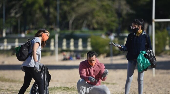 BAJANTE DEL PARANÁ: UNA EXCUSA PARA LIMPIAR LAS ORILLAS DE LA LAGUNA SETÚBAL EN SANTA FE