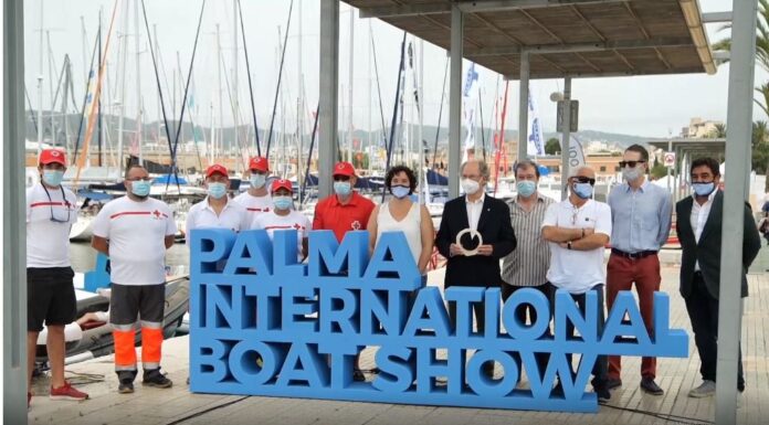 EL PALMA INTERNATIONAL BOAT SHOW RECONOCIÓ LA LABOR HUMANITARIA Y DE SALVAMENTO DE LA CRUZ ROJA DEL MAR