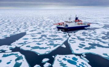 EL HIELO DE LAS REGIONES DEL ÁRTICO ADELGAZA MÁS RÁPIDO DE LO PREVISTO