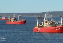 TRES BARCOS EN CUARENTENA EN LA RADA DE PUERTO MADRYN