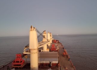 LOS VIDEOS DEL CAPITÁN – NAVEGACIÓN POR EL CANAL DEL RÍO DE LA PLATA CON MUCHO TRÁNSITO