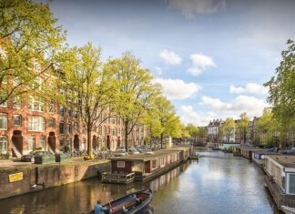 ÁMSTERDAM: LOS BARCOS ELÉCTRICOS Y SIN CONDUCTOR REDUCIRÁN EL TRÁFICO EN LOS CANALES
