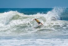 SURF – MUY BUENA LABOR DE USUNA Y GUNDESEN PARA SEGUIR EN CARRERA