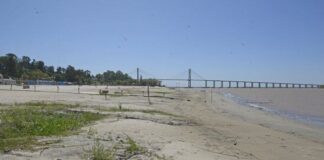 ROSARIO: EL RÍO PARANÁ BAJÓ CASI 20 CENTÍMETROS EN UN DÍA