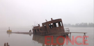 ENTRE RÍOS: DEBIDO A LA BAJANTE DEL RÍO PARANÁ, QUEDÓ A LA VISTA UN VIEJO REMOLCADOR HUNDIDO