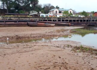 NUEVAS IMÁGENES DE LA BAJANTE DEL RÍO PARANÁ: “PUENTE DE ARENA” ENTRE LAS ISLAS EN ENTRE RÍOS