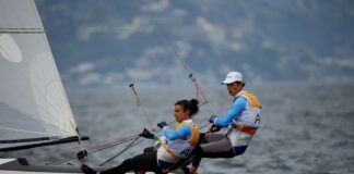 LANGE – CARRANZA SAROLI, LOS “ABANDERADOS” DE LA NUTRIDA DELEGACIÓN DE VELA EN TOKIO