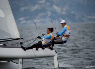 LANGE – CARRANZA SAROLI, LOS “ABANDERADOS” DE LA NUTRIDA DELEGACIÓN DE VELA EN TOKIO