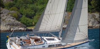 SE PRESENTÓ UN FLAMANTE HALLBERG-RASSY