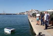 ESPAÑA: LOS PUERTOS DEPORTIVOS DE IBIZA Y MALLORCA EMPLEAN UN ROBOT ECOLÓGICO DE LIMPIEZA DE AGUA