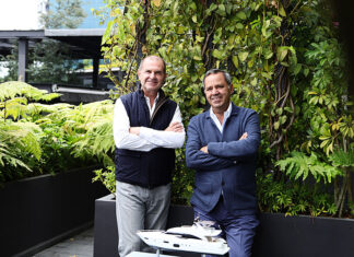 LA HISTORIA DE ALPHA CUSTOM YACHTS: DE PROPIETARIOS DE YATES A CONSTRUCTORES DE YATES