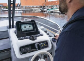 YAMAHA LANZA UN SISTEMA DE CONTROL QUE FACILITA LA NAVEGACIÓN