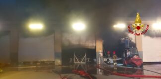 INCENDIO EN EL CLUB NÁUTICO ITALIANO DE GÉNOVA