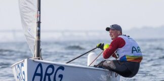 OLEZZA TERMINÓ OCTAVO EN LA MEDAL RACE EN LA CLASE FINN
