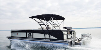 HOY EN ESLORAS PRESENTAMOS EL PONTOON DRAKKAR 26 FABRICADO EN ARGENTINA