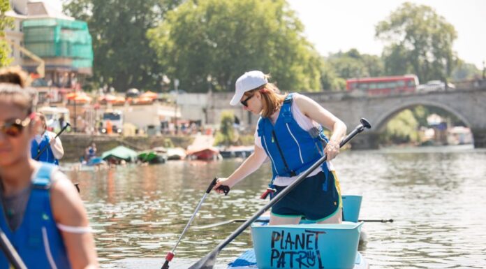 REINO UNIDO: CONVOCAN A VOLUNTARIOS A UNA LIMPIEZA EN UN RÍO DE SOUTHAMPTON PARA CAMBIAR EL RUMBO DE LA CONTAMINACIÓN PLÁSTICA