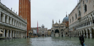 VIDEO- “ACQUA ALTA”, UN FENÓMENO TÍPICO DEL OTOÑO SORPRENDE A VENECIA EN VERANO