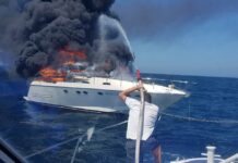 ITALIA: UN YATE DE 15 METROS SE HUNDIÓ TRAS SER ENVUELTO EN LLAMAS EN CAPRI