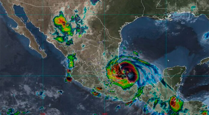 “GRACE” SE CONVIRTIÓ EN HURACÁN CATEGORÍA 2 Y AZOTÓ MÉXICO