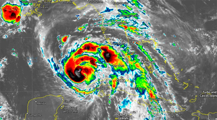 EL HURACÁN “IDA” AZOTA CUBA Y AVANZA HACIA EE. UU.