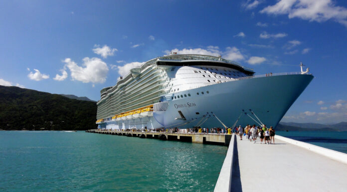 ROYAL CARIBBEAN REANUDARÁ TOTALMENTE LOS CRUCEROS EN 2022
