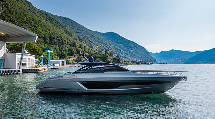 FERRETTI GROUP SE PREPARA PARA ZARPAR HACIA GÉNOVA