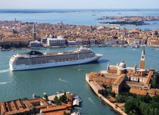 ITALIA VETÓ LOS CRUCEROS EN VENECIA