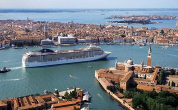 ITALIA VETÓ LOS CRUCEROS EN VENECIA