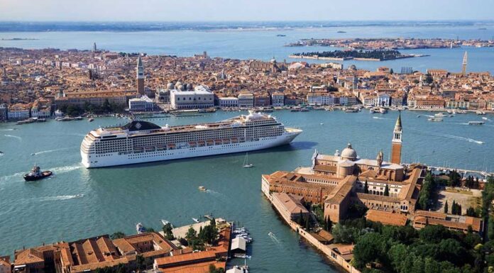 ITALIA VETÓ LOS CRUCEROS EN VENECIA