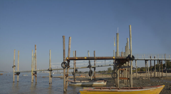 POR LA BAJANTE HISTÓRICA DEL RÍO PARANÁ, SE SUSPENDE UN TRADICIONAL CERTAMEN DE PESCA DE SANTA FE