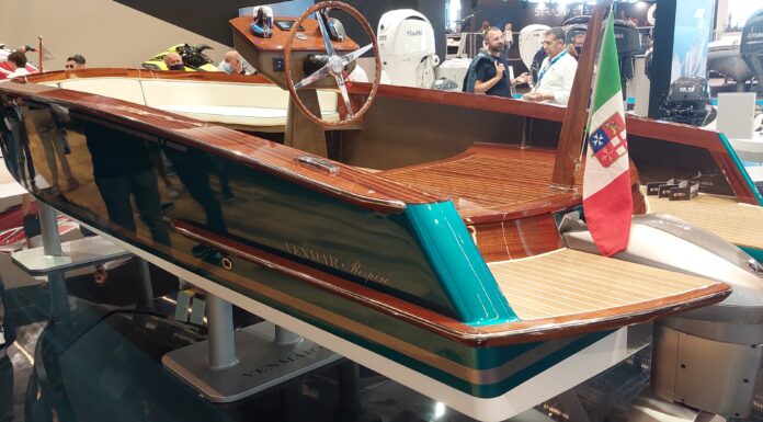 YAMAHA PRESENTÓ EN GENOVA EL SISTEMA DE PROPULSIÓN ELÉCTRICA “HARMO”