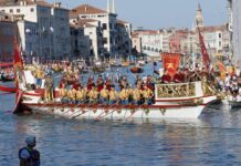 SE REALIZÓ LA “REGATA HISTÓRICA DE VENECIA”