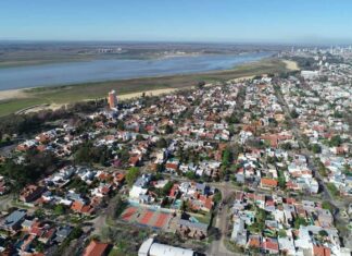 EL RÍO PARANÁ SIGUE DESCENDIENDO EN SILENCIO EN SANTA FE