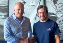 EL BICAMPEÓN MUNDIAL DE FÓRMULA 1 “FERNANDO ALONSO” COMPRA EL 60 SUNREEF POWER ECO