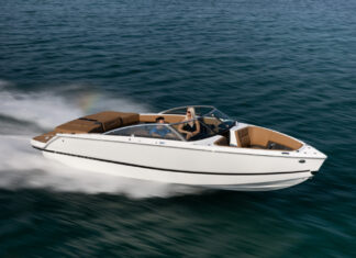 BENETEAU INCLUIRÁ EMBARCACIONES HÍBRIDAS Y ELÉCTRICAS PARA 2022