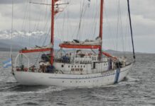 El HOUSSAY ZARPÓ HACIA ARGENTINA